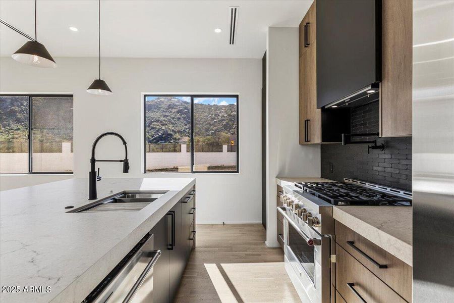 03-IMG_8361 03-IMG_8361