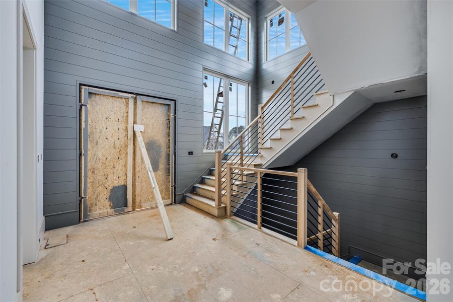 Foyer, Open foyer can see all the way up and all way down to basement.