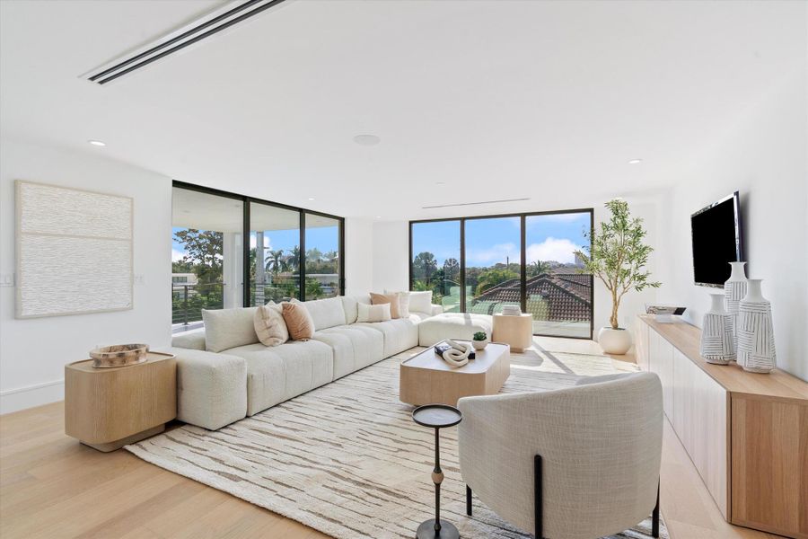 Spacious, unfurnished interior of a new home in , Boca Raton (Image 23).