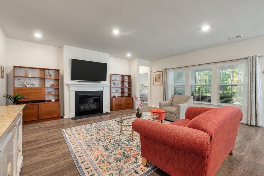 Furnished interior view inside a new home in Horizons at Summers Corner | 55+: The Legends, Summerville (Image 28). Furnished interior view inside a new home in Horizons at Summers Corner | 55+: The Legends, Summerville (Image 28).