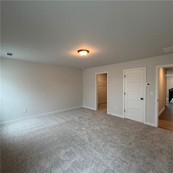 Spacious, unfurnished interior of a new home in Fowler Farms, Auburn (Image 29).