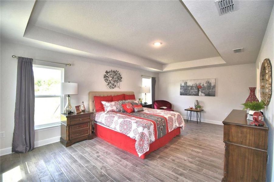 Furnished interior view inside a new home in , Ocala (Image 10).