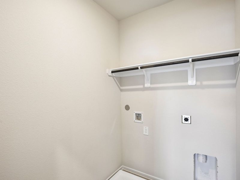 Spacious, unfurnished interior of a new home in Parkway Commons - City Series, Missouri City (Image 13). Spacious, unfurnished interior of a new home in Parkway Commons - City Series, Missouri City (Image 13).