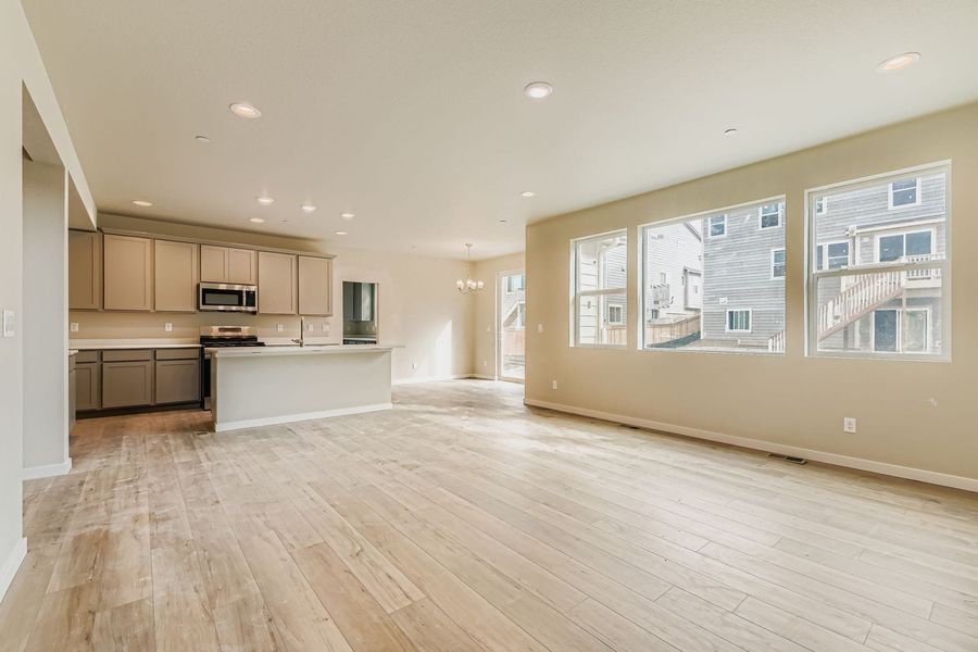 Spacious, unfurnished interior of a new home in Buffalo Highlands – Commerce City, Commerce City (Image 20).