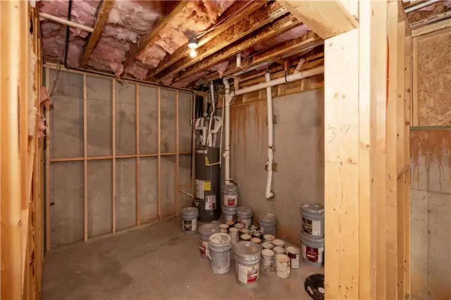 In-progress construction of a new home in Aberdeen, Hoschton, GA (Image 75).
