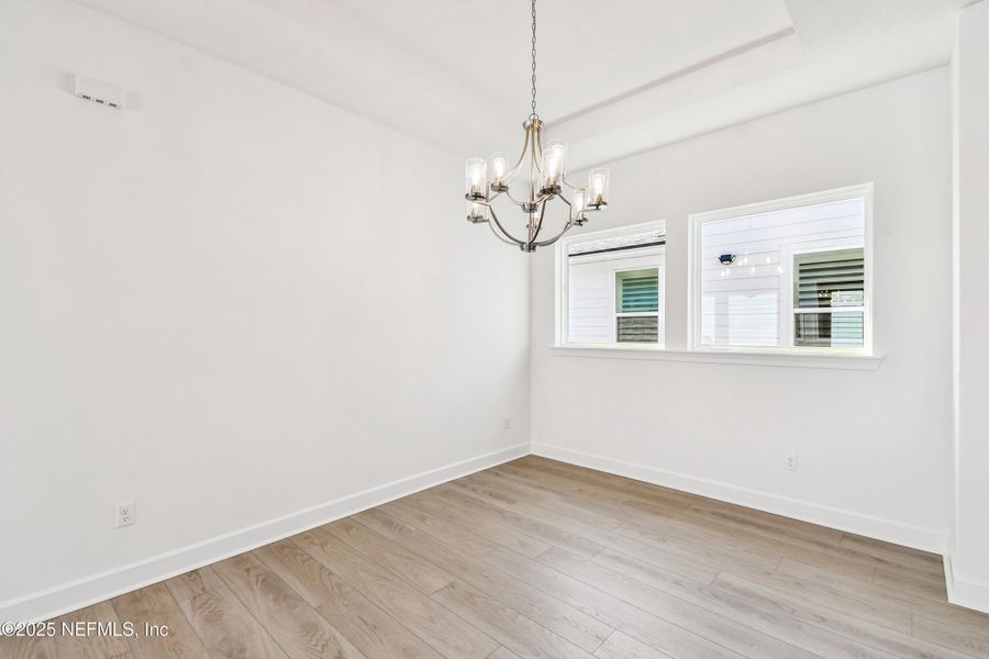 Spacious, unfurnished interior of a new home in Crosswinds 40’, Ponte Vedra (Image 25).