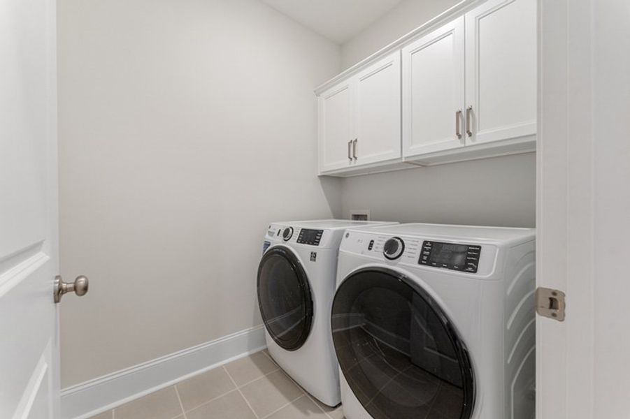 Furnished interior view inside a new home in Taylor Oaks, Greenville (Image 15).