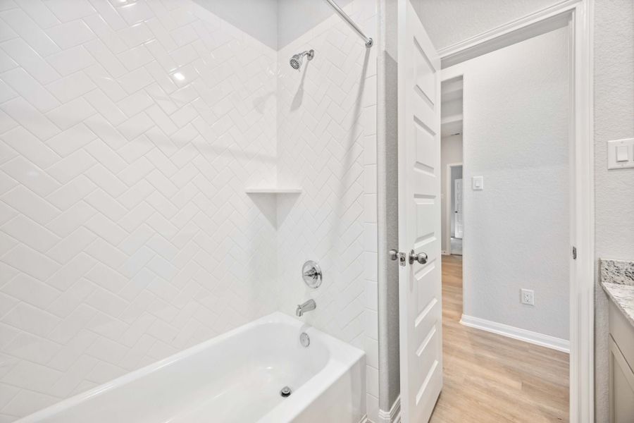 8407 Black Pearl Ct - Wilson - Secondary Bathroom