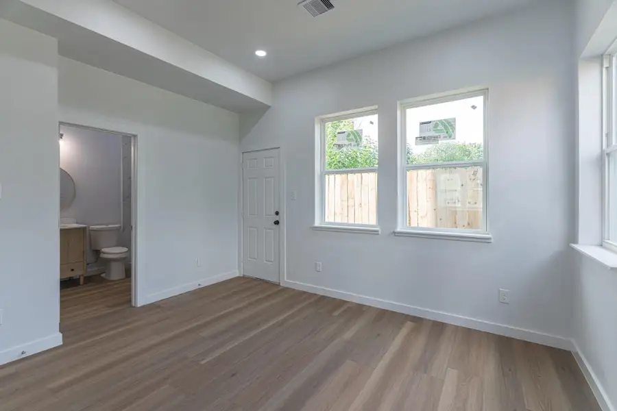 Spacious, unfurnished interior of a new home in , Houston (Image 26). Spacious, unfurnished interior of a new home in , Houston (Image 26).