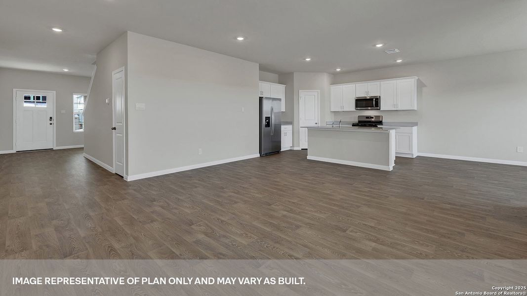 Spacious, unfurnished interior of a new home in Paramount, Kyle (Image 17).
