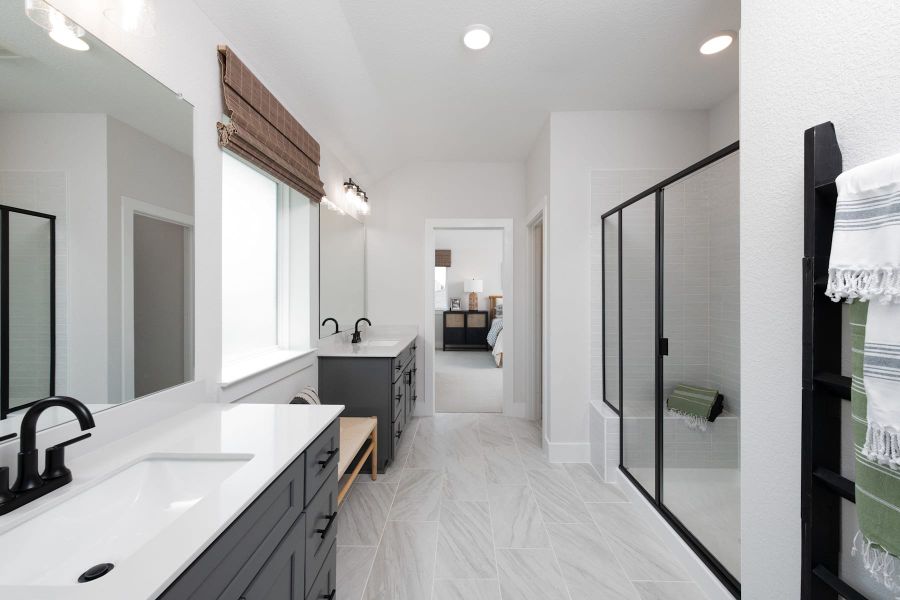 Representative furnished interior of a home built from the Laurel by Tri Pointe Homes in The Retreat at Harvest, Argyle (Image 7).