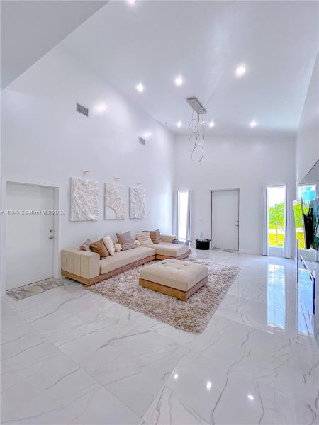 Furnished interior view inside a new home in , Lehigh Acres (Image 34). Furnished interior view inside a new home in , Lehigh Acres (Image 34).