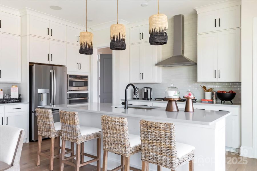 Plan 4 | McLean South Shore *actual finishes, structural selections, and orientation may vary.