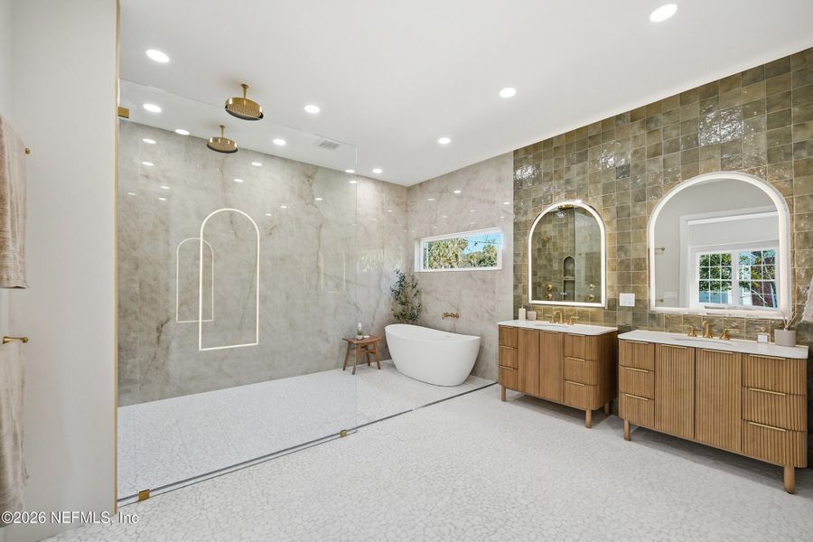 Furnished interior view inside a new home in , Atlantic Beach (Image 14).