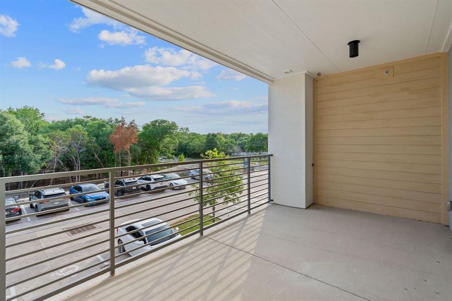 Huge private terrace!