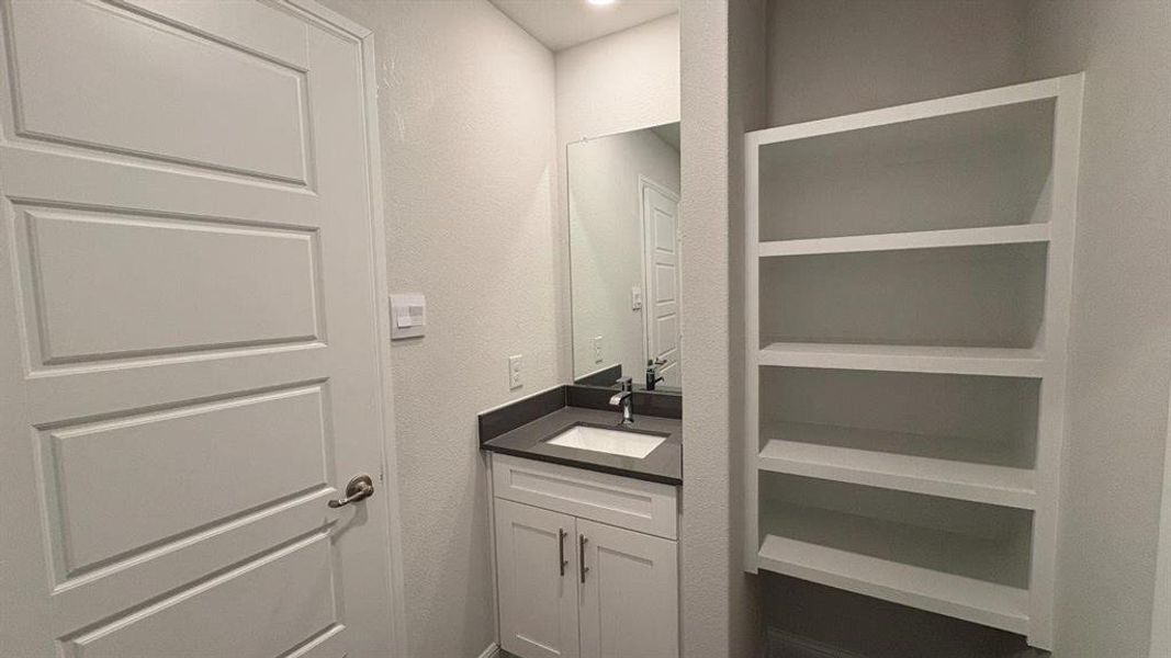 Furnished interior view inside a new home in Sandstone Estates, Granbury (Image 8). Furnished interior view inside a new home in Sandstone Estates, Granbury (Image 8).