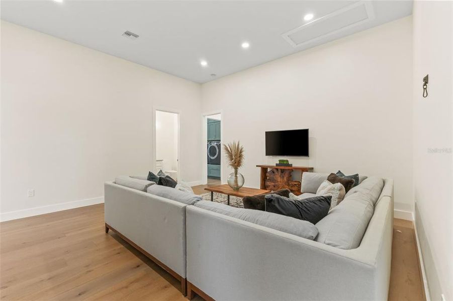 Furnished interior view inside a new home in , Myakka City (Image 51).