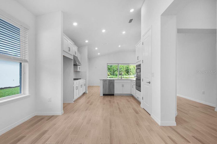 Spacious, unfurnished interior of a new home in Ardisia Park, New Smyrna Beach (Image 22). Spacious, unfurnished interior of a new home in Ardisia Park, New Smyrna Beach (Image 22).