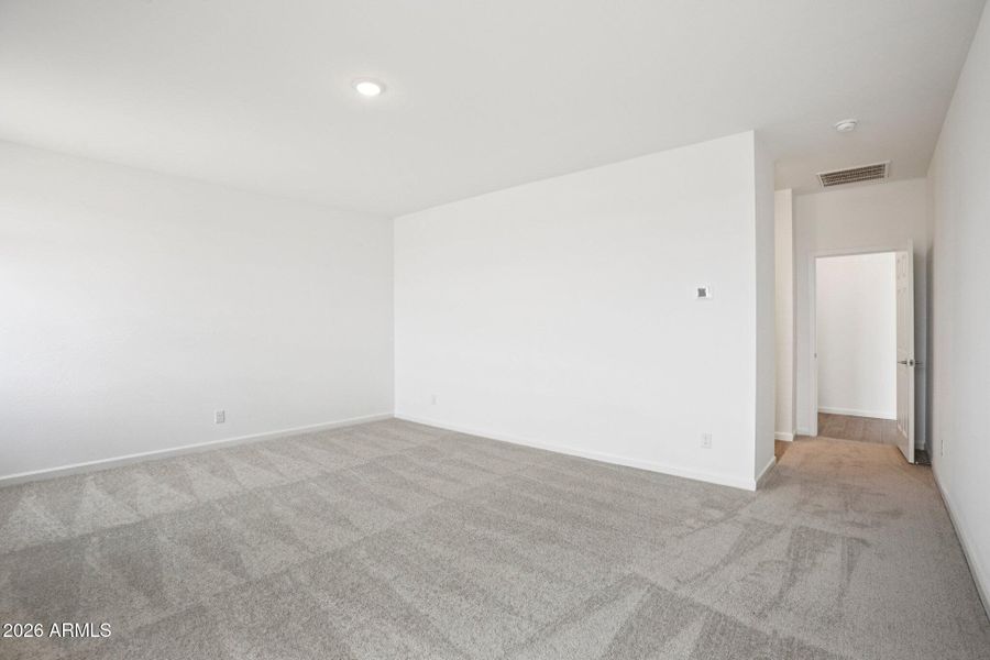 27-web-or-mls-W Pecan Wds-S1004-027