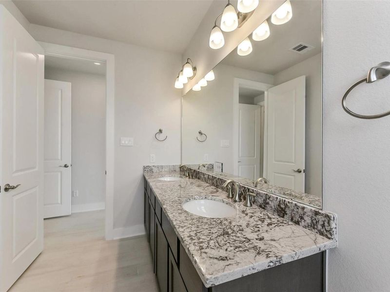 Furnished interior view inside a new home in Lago Mar, Texas City (Image 13). Furnished interior view inside a new home in Lago Mar, Texas City (Image 13).