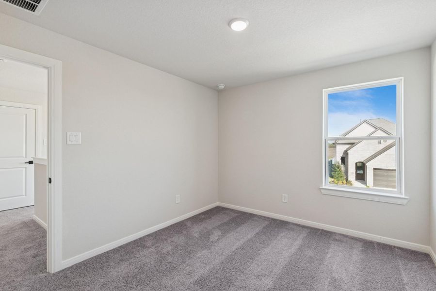 Spacious, unfurnished interior of a new home in Jubilee, Hockley (Image 34).