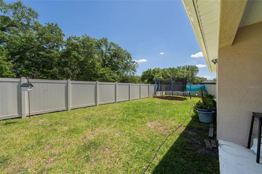 Exterior details and patio area of a home in , Kissimmee (Image 21).