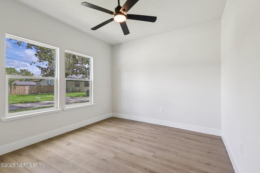 Spacious, unfurnished interior of a new home in , Jacksonville (Image 22).