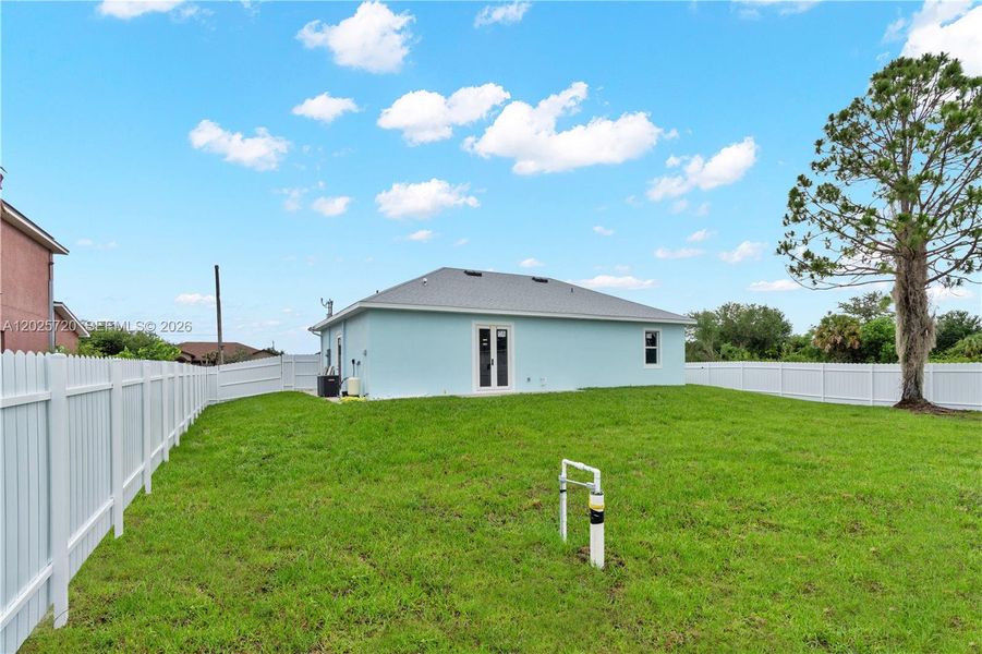 Exterior details and patio area of a home in , Lehigh Acres (Image 26).