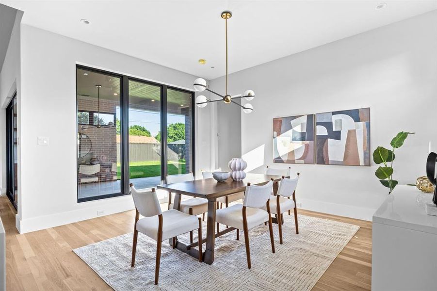 Furnished interior view inside a new home in , Dallas (Image 17). Furnished interior view inside a new home in , Dallas (Image 17).