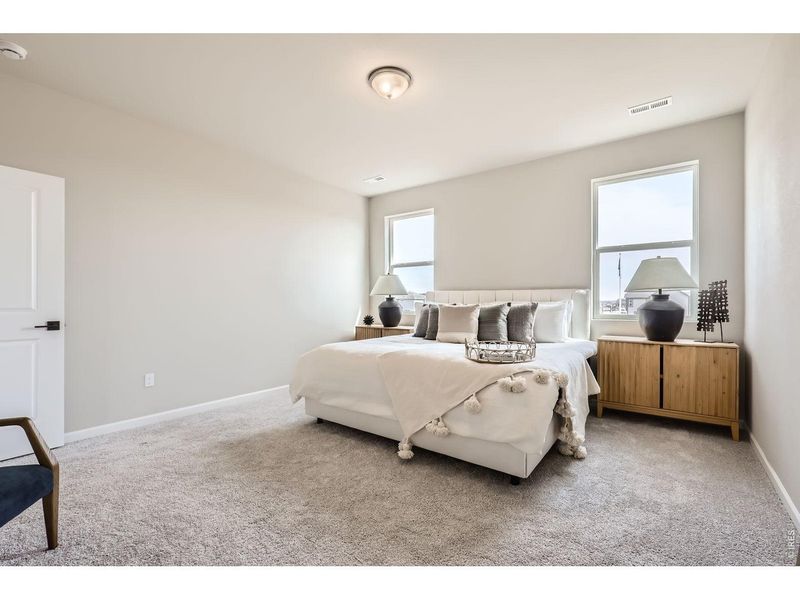 Furnished interior view inside a new home in Country Club Reserve, Fort Collins (Image 10).