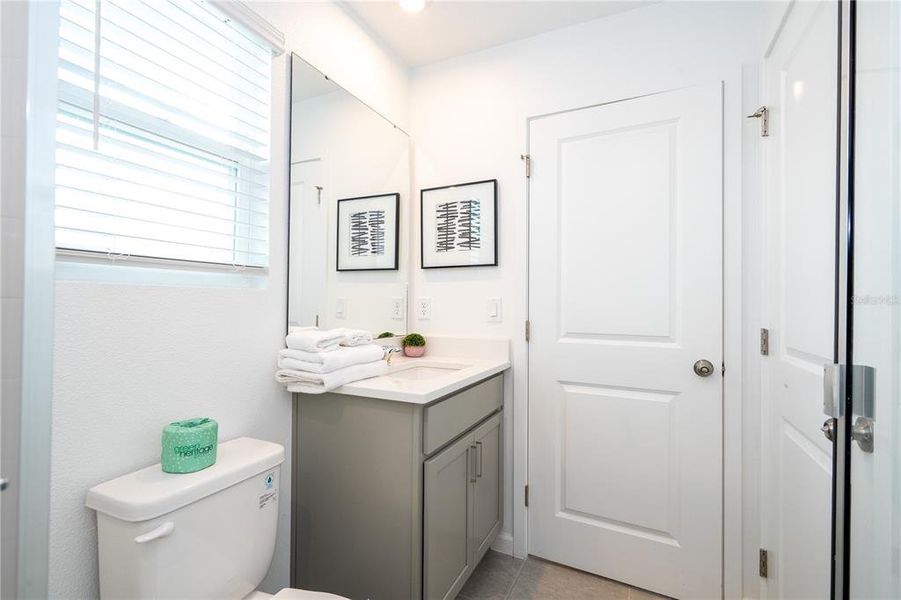 Furnished interior view inside a new home in , Kissimmee (Image 21).