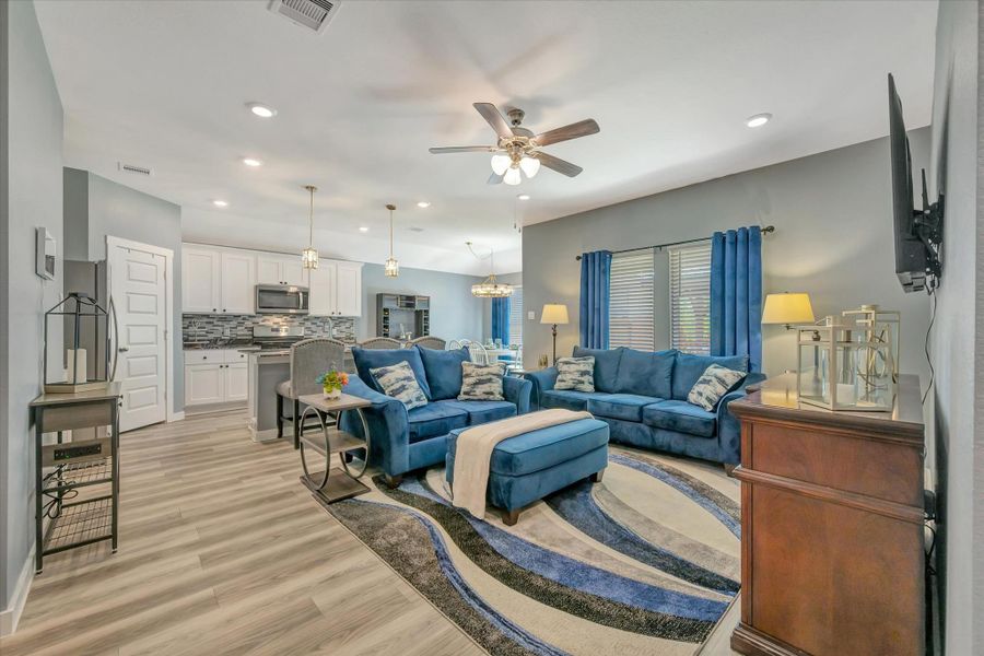 Furnished interior view inside a new home in Central Park, Texas City (Image 9). Furnished interior view inside a new home in Central Park, Texas City (Image 9).
