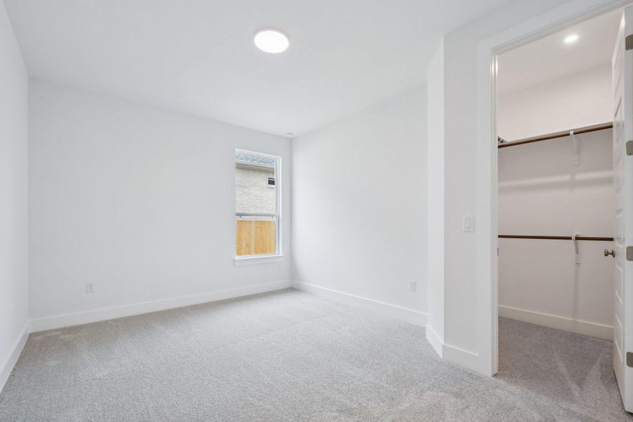 Spacious, unfurnished interior of a new home in Persimmon, Buda (Image 30). Spacious, unfurnished interior of a new home in Persimmon, Buda (Image 30).