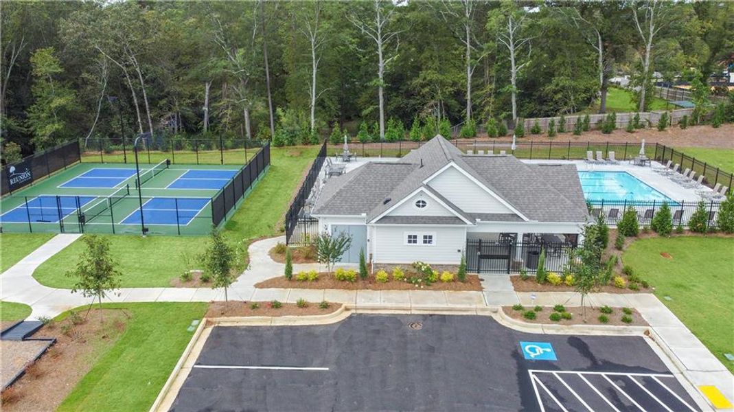 Community amenities in Reunion, Flowery Branch (Image 27).