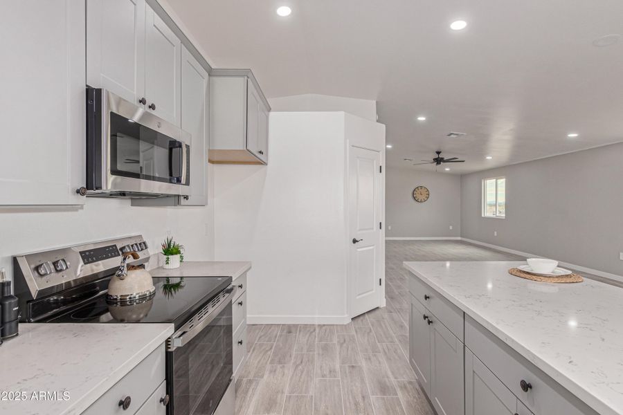 130 S 352nd Dr Tonopah, AZ 85354 130 S 352nd Dr Tonopah, AZ 85354