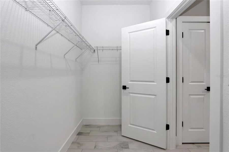 MODEL PICS MAY NOT BE ACTUAL PHOTOS.