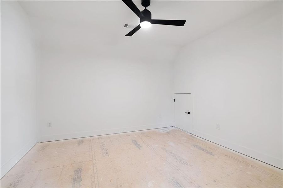 Spacious, unfurnished interior of a new home in , Woodstock (Image 29).