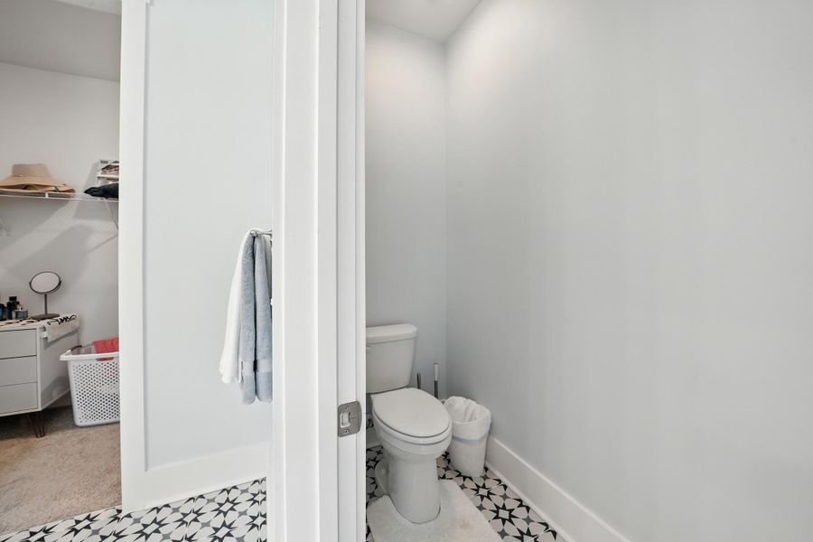 Furnished interior view inside a new home in , Ravenel (Image 28).