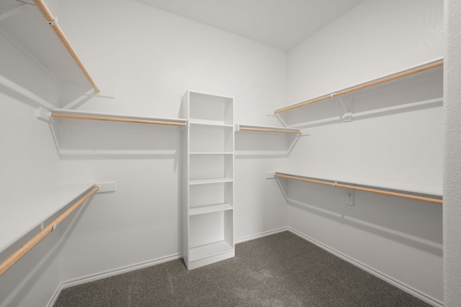 Spacious, unfurnished interior of a new home in Waterford Park, Weatherford (Image 21). Spacious, unfurnished interior of a new home in Waterford Park, Weatherford (Image 21).