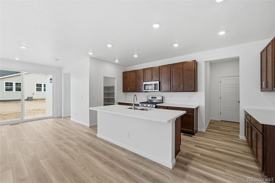 3384 N Duquesne Way - Ready Now