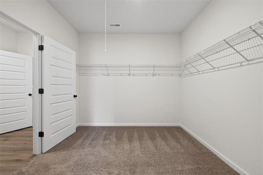 Spacious, unfurnished interior of a new home in Laurel Ridge, Rock Spring (Image 29).