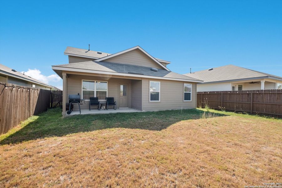 Exterior details and patio area of a home in Avenida, Converse (Image 4). Exterior details and patio area of a home in Avenida, Converse (Image 4).
