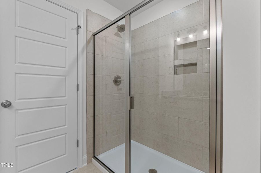 27-web-or-mls-DSC_8971 27-web-or-mls-DSC_8971