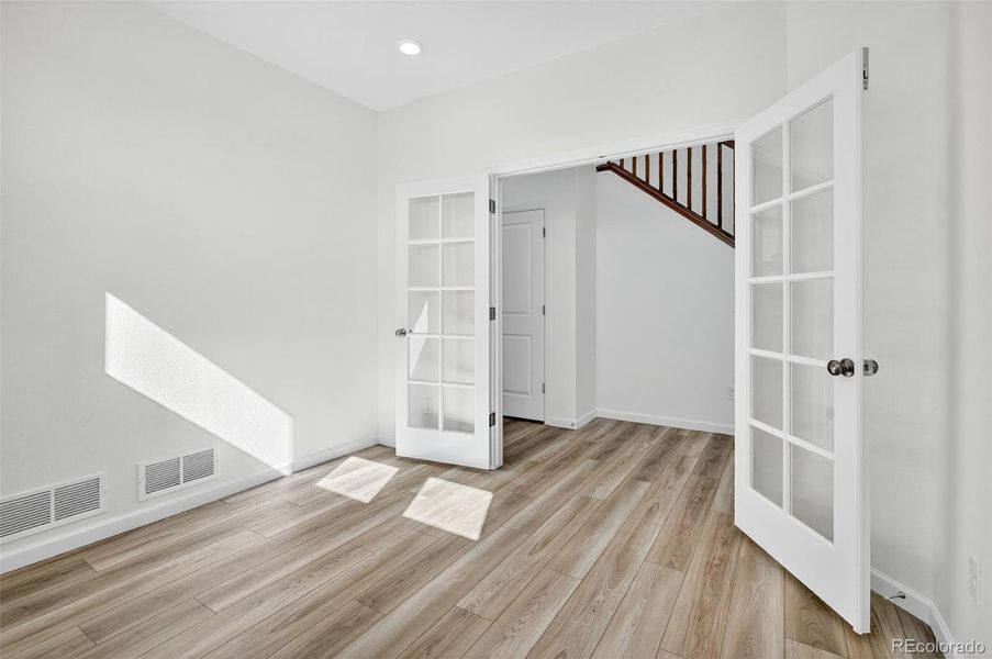 2073 Barnwood Drive ~ Ready Now 2073 Barnwood Drive ~ Ready Now