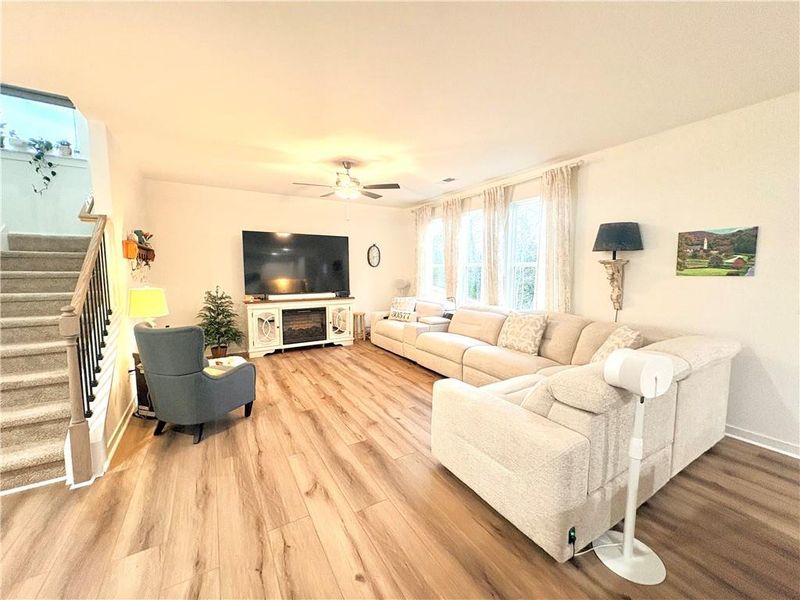 Furnished interior view inside a new home in , Toccoa (Image 6).