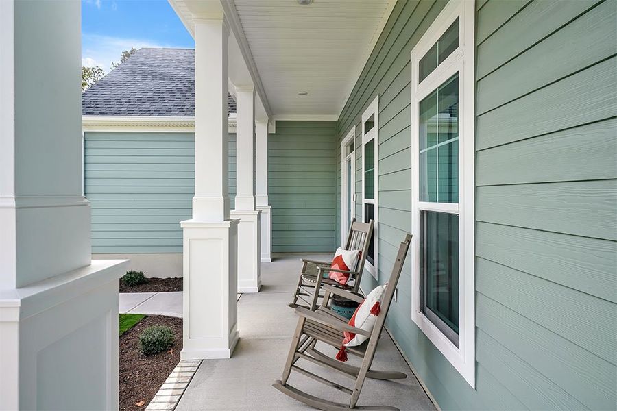 Cooper's Bay, Front Porch