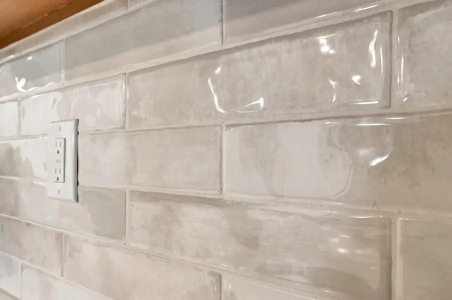 Close-up of interior finishes inside a home in Allen Park, Raleigh (Image 9).
