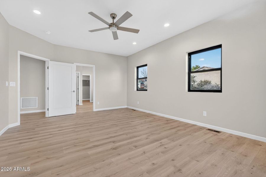 14-web-or-mls-2108-lakewood-dr 14-web-or-mls-2108-lakewood-dr