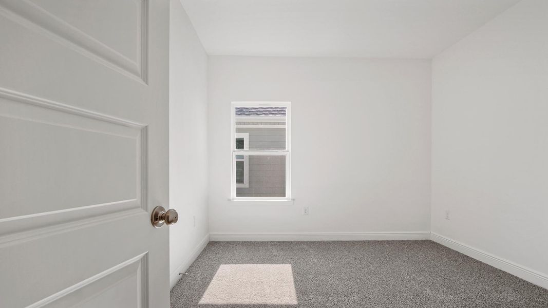Spacious, unfurnished interior of a new home in Owl's Head Farms, Freeport (Image 18). Spacious, unfurnished interior of a new home in Owl's Head Farms, Freeport (Image 18).
