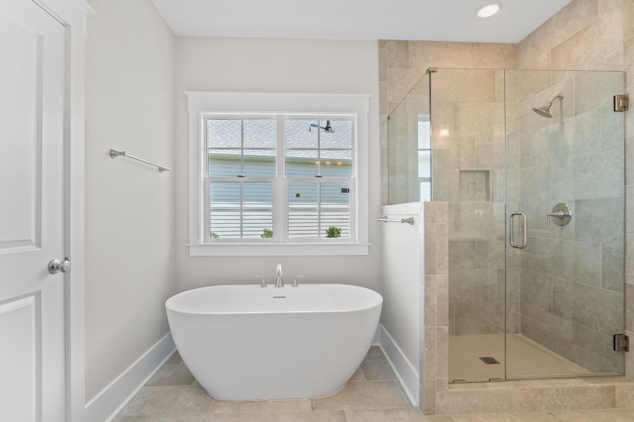 Representative furnished interior of a home built from the Kauai by Bill Clark Homes in Sidbury Landing, Wilmington (Image 46).